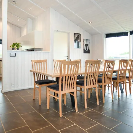 בית נופש Stunning Home In Vejers Strand *