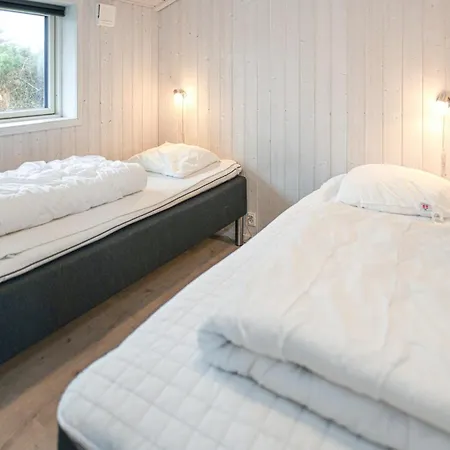 6 Bedroom In Vejers Strand