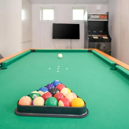 6 Bedroom In Сasa de vacaciones Vejers Strand