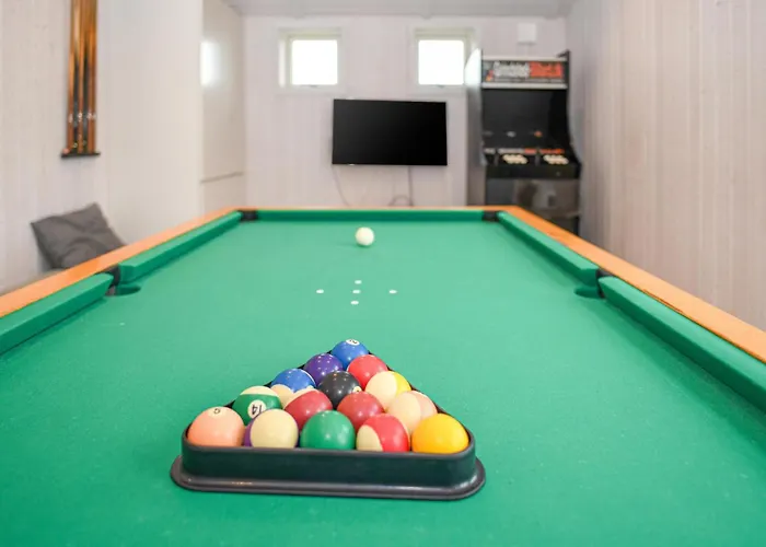 6 Bedroom In Сasa de vacaciones Vejers Strand